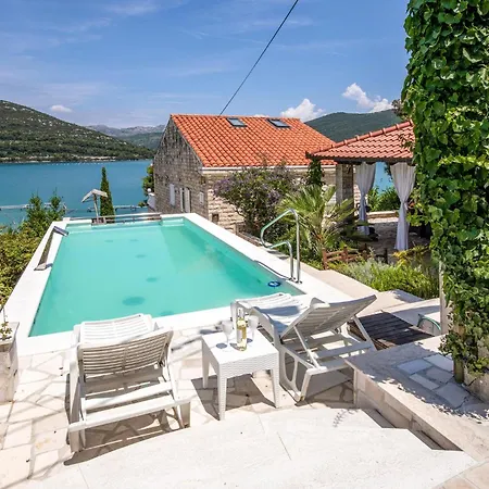 Casa de Férias Stunning In With Sauna