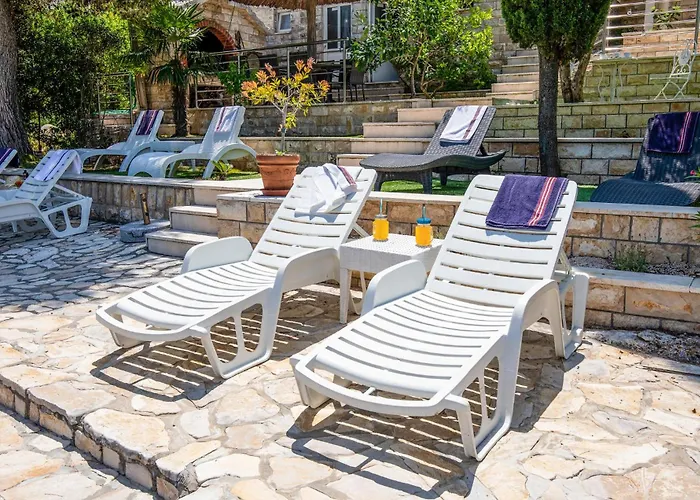 Stunning In With Sauna * Ston